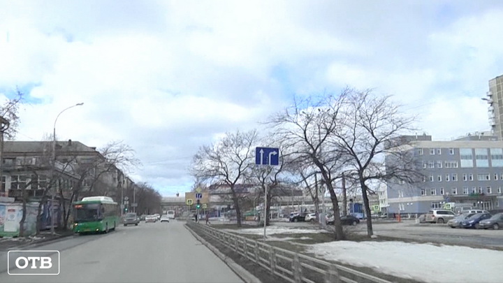 Сотрудники ДЭУ Ленинского района Екатеринбурга уволены за качество уборки снега