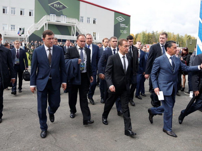 Дмитрий Медведев посетил выставку Russia Arms Expo 2015 в Нижнем Тагиле