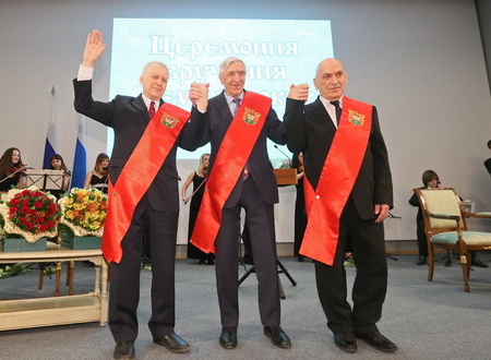 В Екатеринбурге вручили Демидовские премии за 2014 год