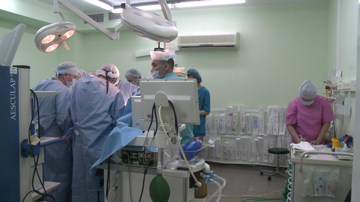 Свердловские врачи провели сложнейшую операцию на головном мозге