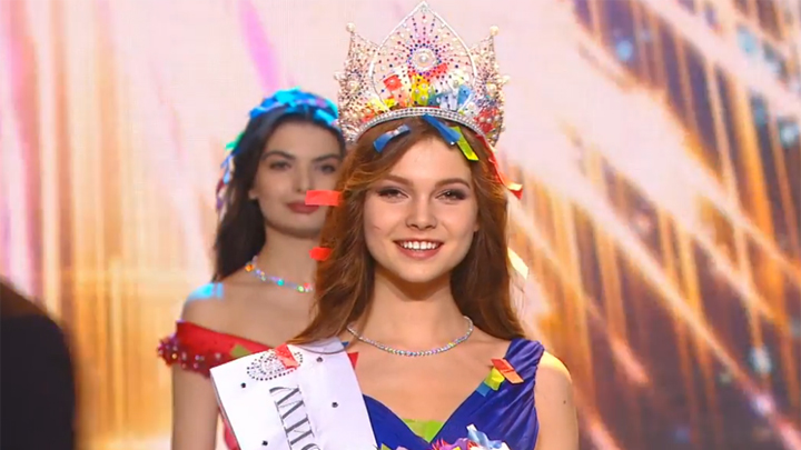 Новой «Мисс Россия» стала 18-летняя девушка из Чувашии