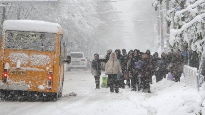 В Свердловской области пройдут сильные снегопады: ситуация на дорогах значительно осложнится