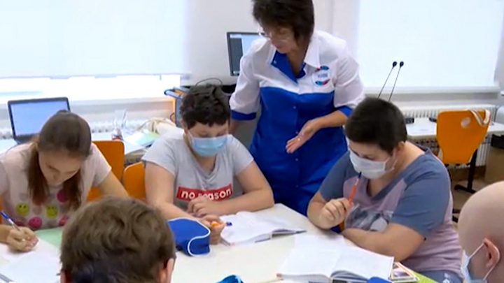 На Среднем Урале стартовал проект по школьному обучению детей с онкологией