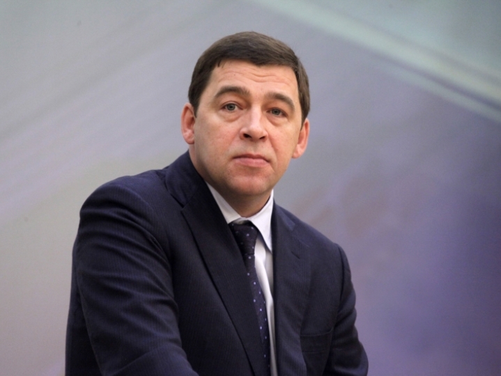Евгений Куйвашев вошёл в лидеры губернаторского рейтинга УрФО