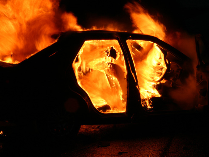 В Екатеринбурге за ночь сгорело четыре автомобиля