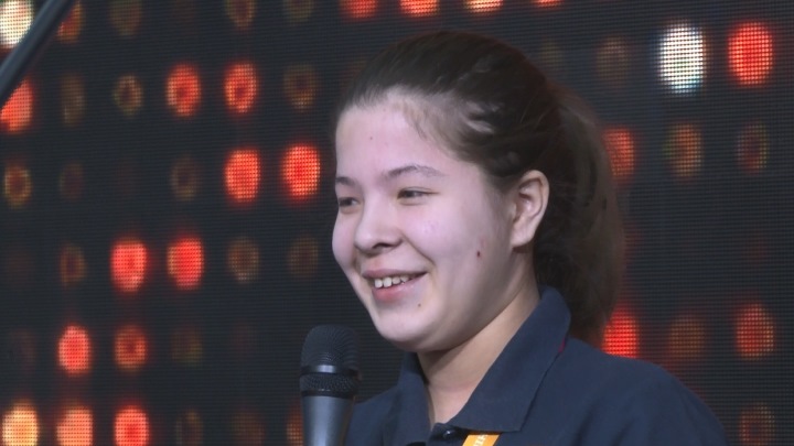 Екатеринбургская школьница Лея Гарифуллина – чемпионка мира по шахматам
