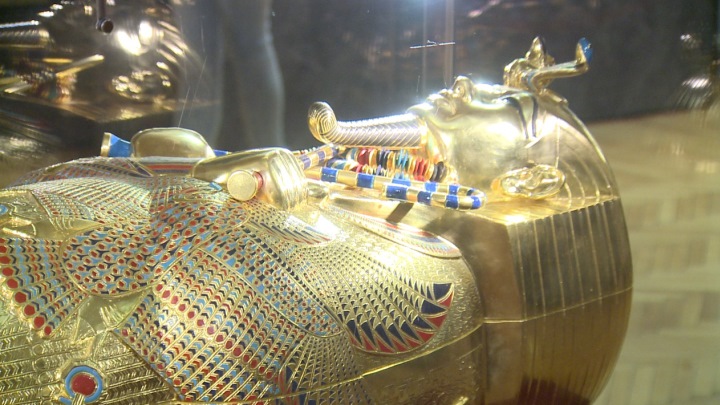 В Екатеринбург привезли сокровища гробницы Тутанхамона
