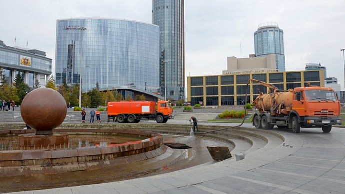 В 2019 году фонтаны Екатеринбурга запустят раньше времени