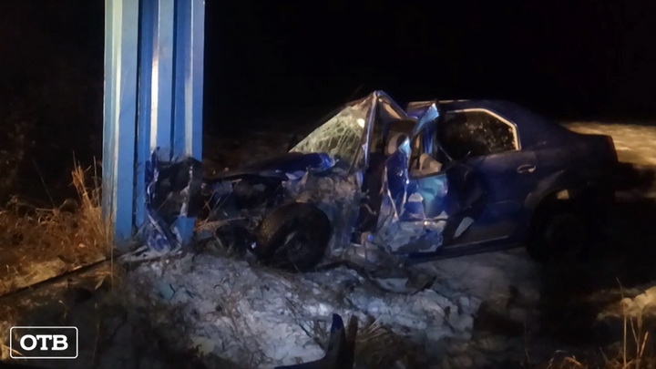 В Свердловской области разбился водитель, который ехал устраиваться на работу