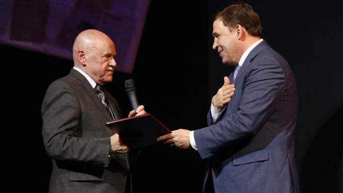Евгений Куйвашев поздравил Бориса Лозовского с 70-летием