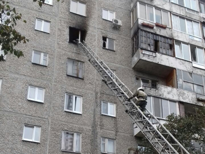 Крупный пожар в Екатеринбурге: эвакуированы 30 человек