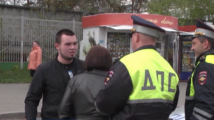 В Екатеринбурге «Лэнд Крузер» протаранил сотрудника скорой помощи