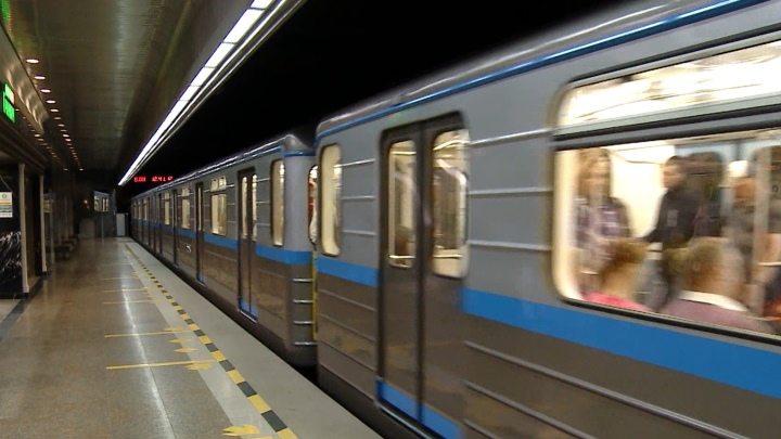 В Екатеринбурге открылся дополнительный вход на станцию метро «Геологическая»