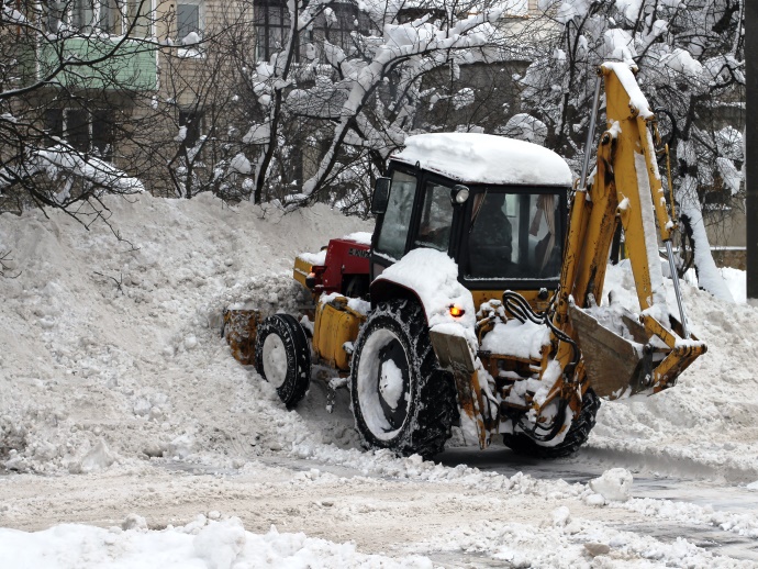 Из Екатеринбурга за праздники вывезли более 37 тысяч тонн снега