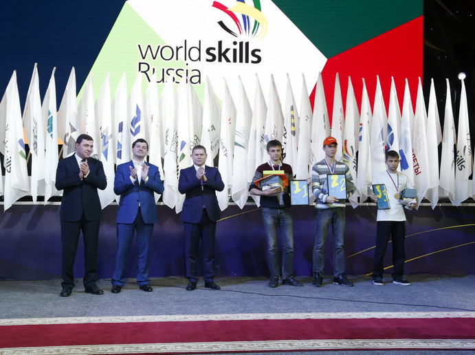 В Екатеринбурге завершился чемпионат рабочих профессий WorldSkills 