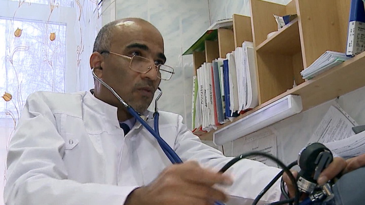 Медик из Сирии нашёл новое место работы в уральской глубинке