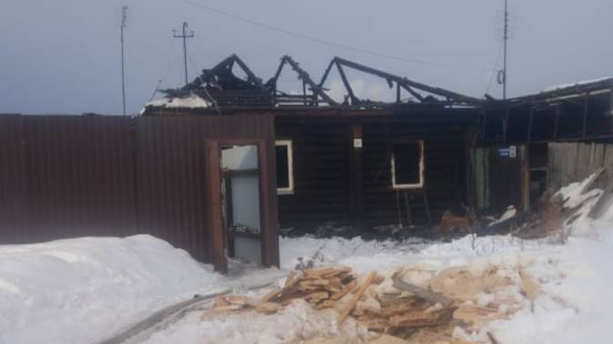 В Каменске-Уральском женщина погибла при пожаре, проводится проверка