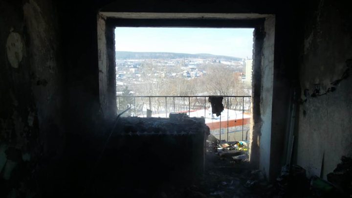 На Химмаше сгорела квартира в пятиэтажном жилом доме
