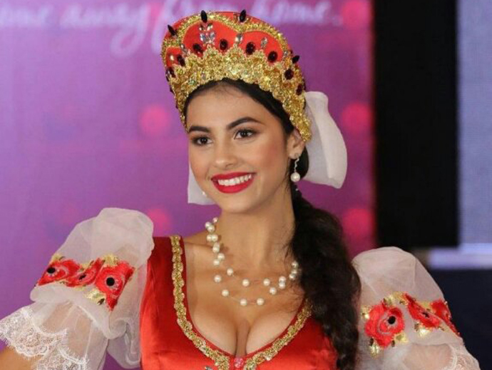 Екатеринбурженка Лада Акимова получила огненный титул на конкурсе «Мисс Земля»