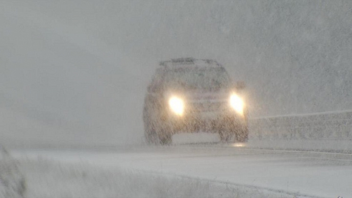 На Среднем Урале ожидаются сильные снегопады: ситуация на дорогах значительно ухудшится
