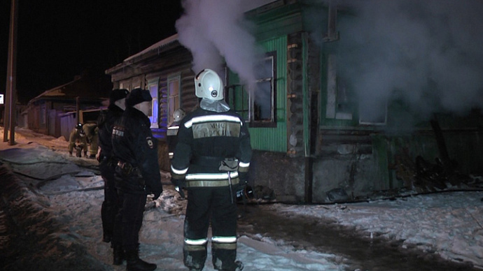 В Екатеринбурге сгорела бывшая мастерская по изготовлению надгробий
