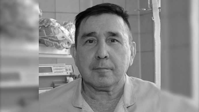 В Каменске-Уральском скончался известный онколог Октябрист Шабакаев