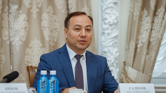 Свердловский вице-губернатор Азат Салихов стал лауреатом юридической премии