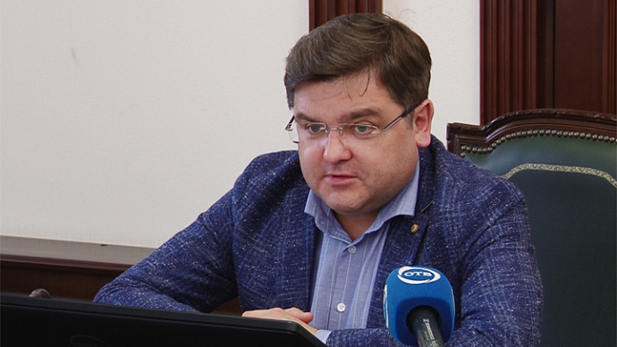 Глава екатеринбургского Избиркома Илья Захаров ушёл в отставку