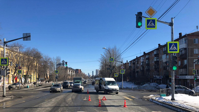 В Екатеринбурге за сутки три пешехода пострадали в ДТП
