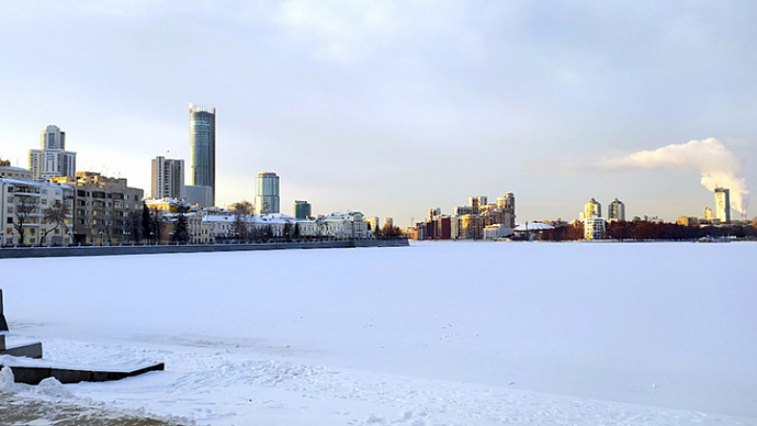 Внезапный мороз: погода в Свердловской области 18-20 ноября