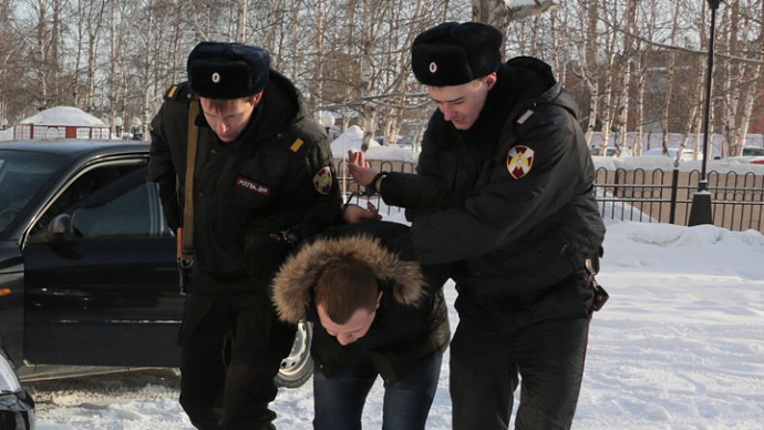 Жителя Сысерти задержали в Полевском за убийство собутыльника