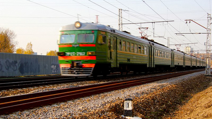 Под Каменском-Уральским поезд насмерть сбил пожилую женщину