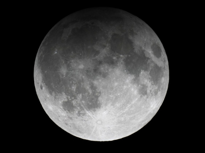 Уральцы смогут наблюдать полутеневое лунное затмение