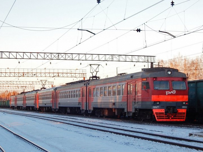 С 25 января поезд Тавда – Устье-Аха станет ежедневным
