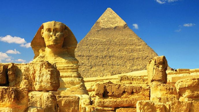 Египетские учёные обнаружили древний храм с фрагментами памятников