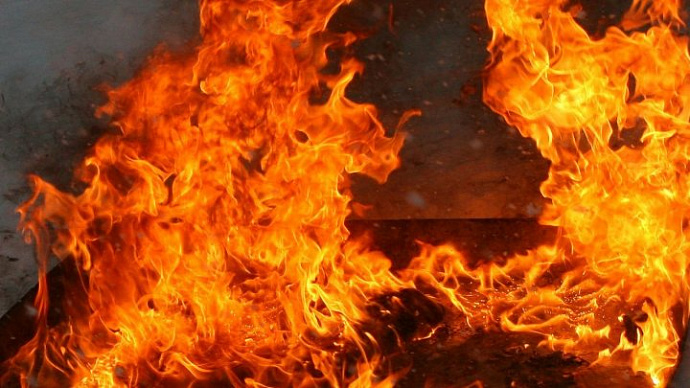 На Чусовском тракте произошёл крупный пожар: сгорела частная столярная мастерская