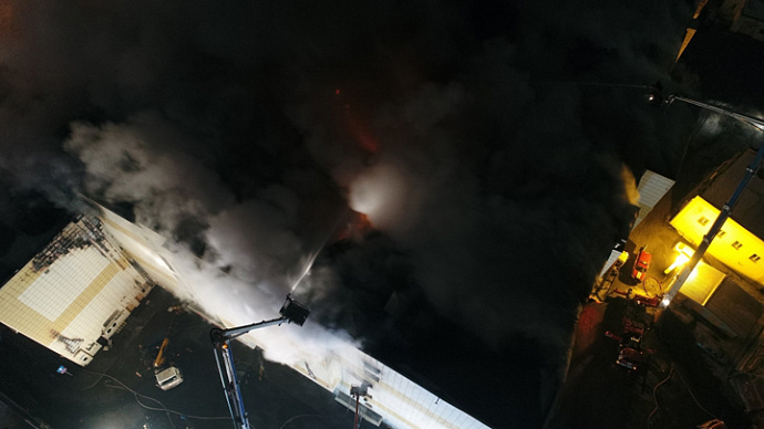 Число жертв страшного пожара в Кемерово выросло до 37 человек