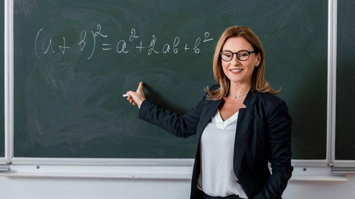 Валентина Матвиенко: нужно изменить систему оплаты труда учителей