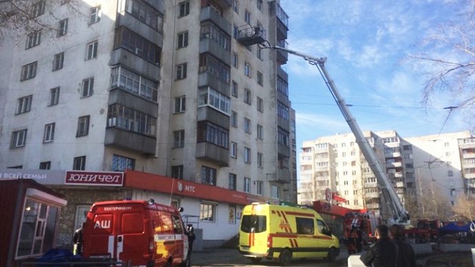 На Эльмаше прогремел взрыв в жилом доме: эвакуированы 16 человек