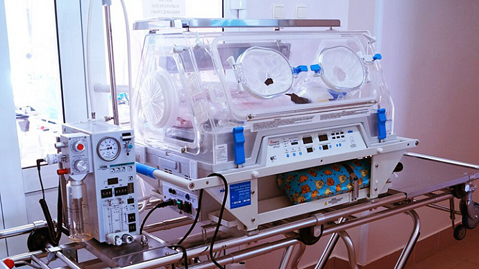 В Краснотурьинске появился инкубатор с ИВЛ для недоношенных детей