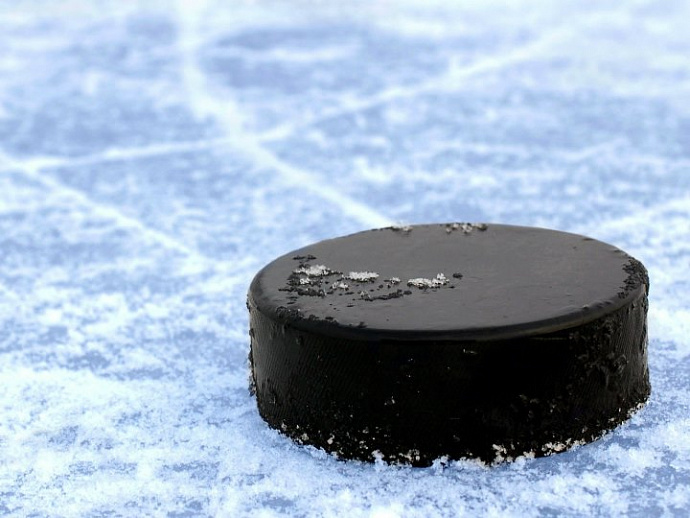 Свердловские чиновники примут участие в закрытии хоккейного сезона