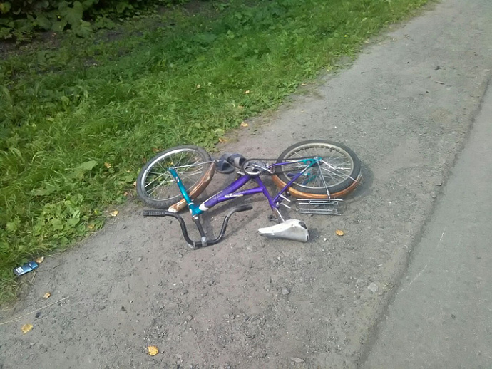 В Талицком районе «Тойота» сбила восьмилетнего велосипедиста