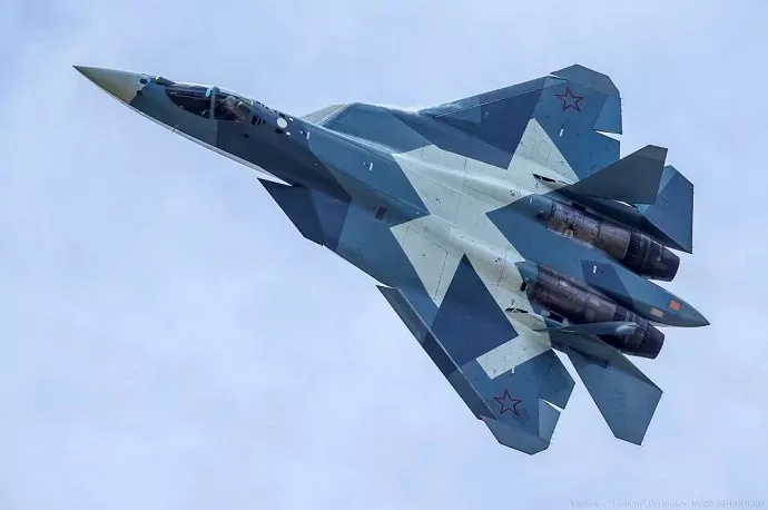 Российский истребитель пятого поколения получил название