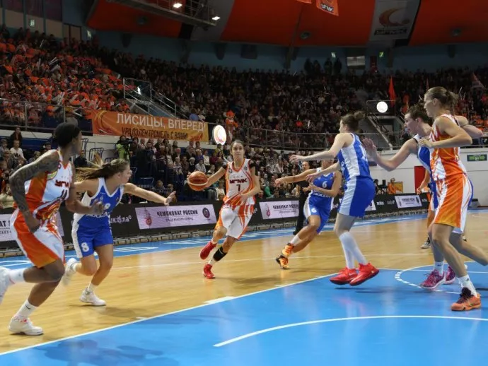 Баскетболистки УГМК одержали четвертую победу подряд в чемпионате России