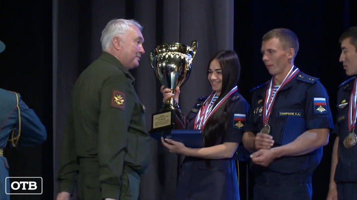 В Екатеринбурге наградили победителей конкурса «Воин мира»