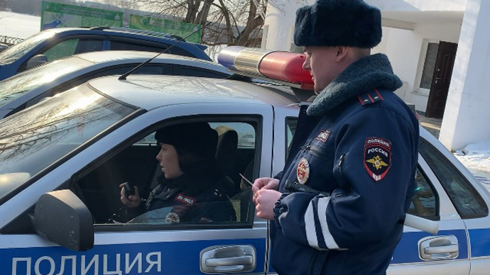 В Берёзовском 15-летние подростки попались на угоне автомобиля