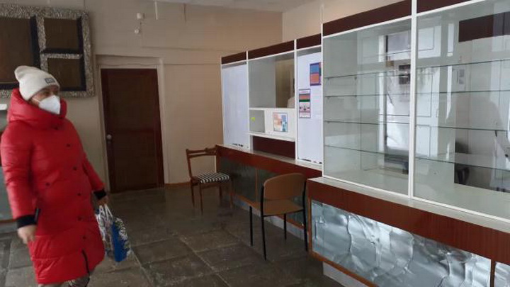 В Белоярском после скандала вновь открыли муниципальную аптеку