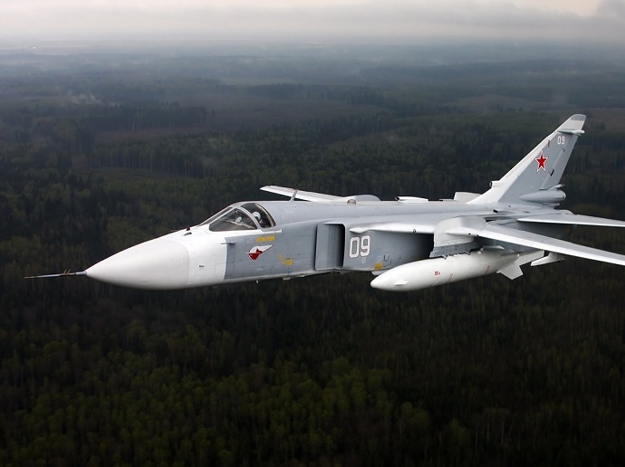 В Сирии разбился российский истребитель Су-24: экипаж погиб