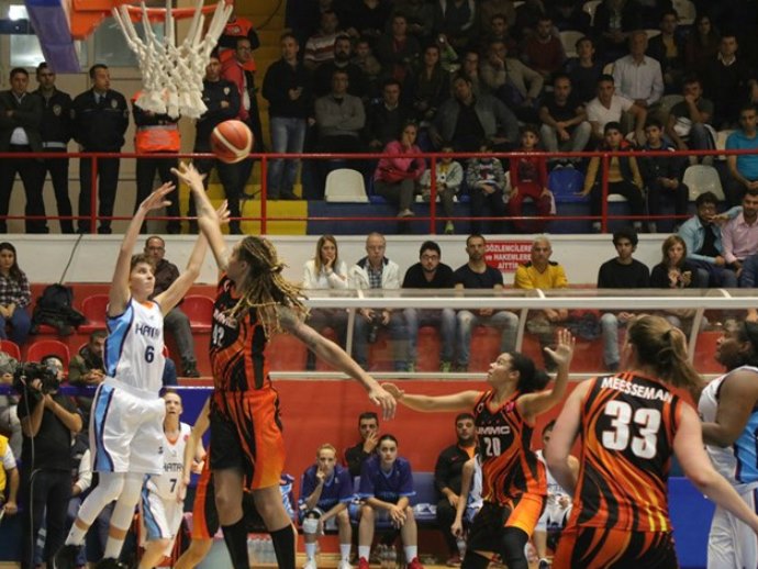 Баскетболистки УГМК одержали победу над турецким «Хатаем» в матче Евролиги