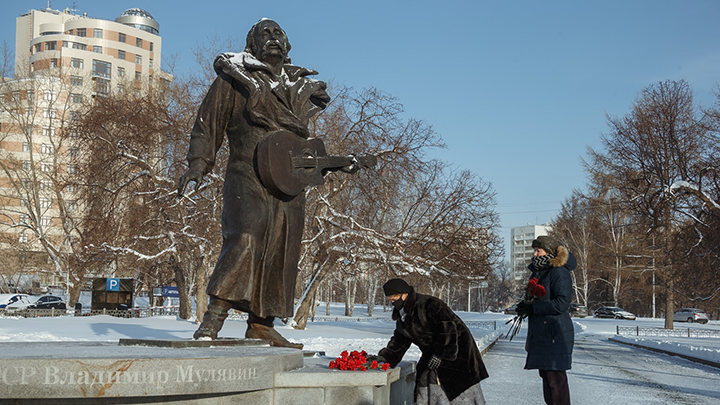 Мулявин-80: в Екатеринбурге вспоминают основателя «Песняров»